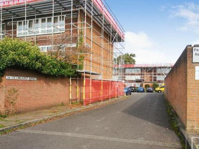 2 Bedroom Flat For Sale In Finchfield, Wolverhampton
