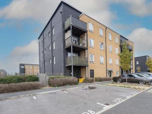 2 Bedroom Flat For Sale In Grays