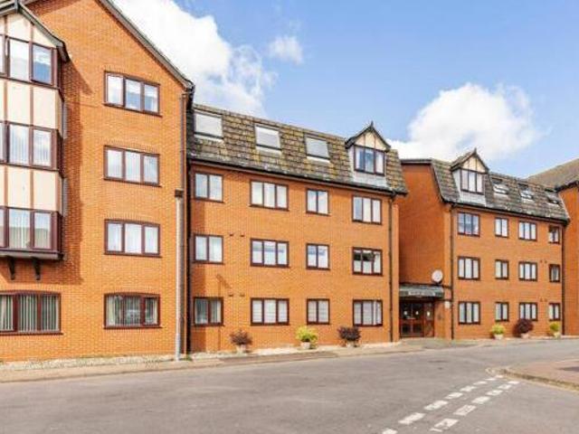 2 Bedroom Flat For Sale In Great Yarmouth