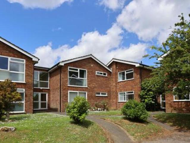 2 Bedroom Flat For Sale In Great Missenden