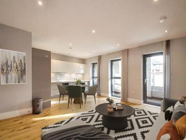 2 Bedroom Flat For Sale In Greenford