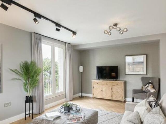 2 Bedroom Flat For Sale In Harpenden