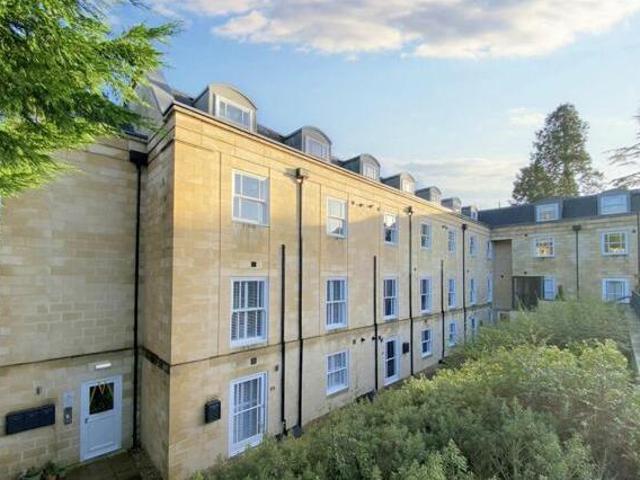 2 Bedroom Flat For Sale In Morpeth, Northumberland