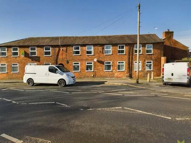 2 bedroom flat for sale in New Street Wem Shrewsbury SY4
