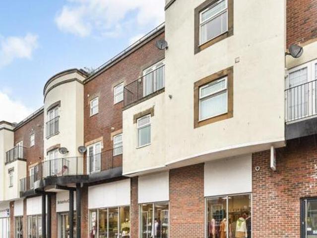 2 Bedroom Flat For Sale In Petersfield