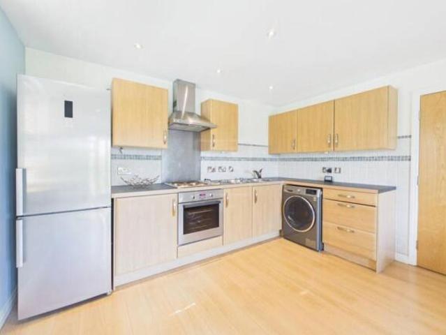 2 bedroom flat for sale in Lincoln Court, Seattle Close, Chapelford, Great Sankey, WA5