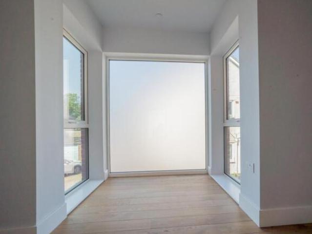2 bedroom flat for rent in 13 Chelmsford Road, Shenfield, CM15