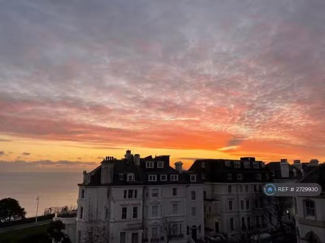 2 bedroom flat for rent in Testwood Court, Folkestone, CT20