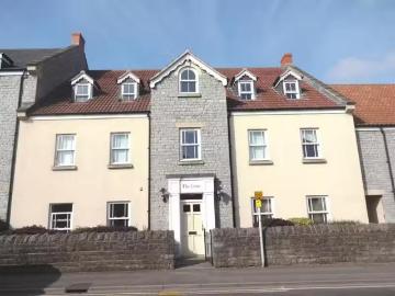 2 bedroom flat for rent in The Cross, Street, BA16