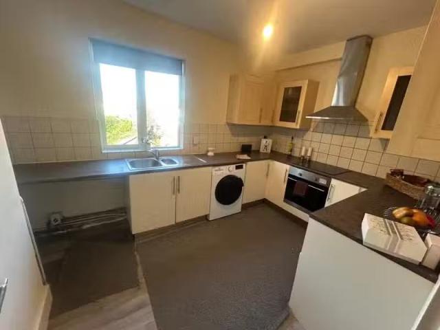2 bedroom flat for rent in The Oval, SIDCUP, DA15