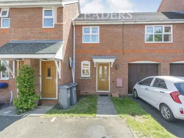 2 bedroom flat for rent in Trundalls Lane, Shirley, Solihull.