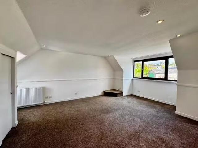 2 bedroom flat for rent in Urquhart Road, AB51
