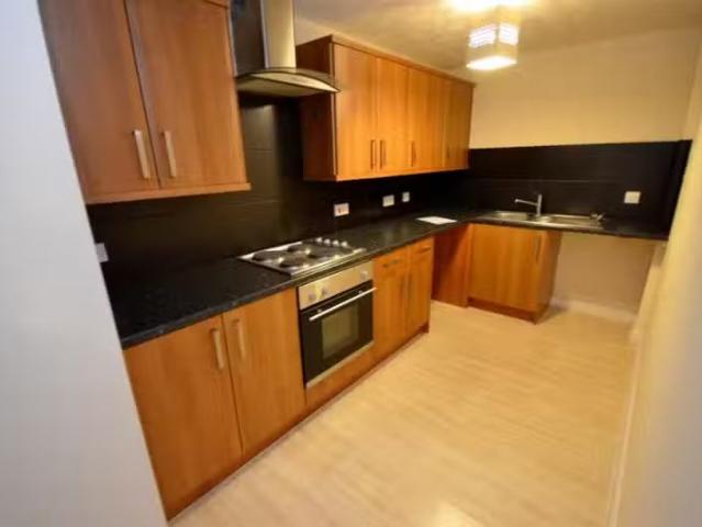 2 bedroom flat for rent in Victoria Court, Grimsby, DN31