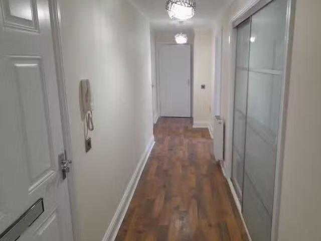 2 bedroom flat for rent in Wallace Street, Galston, Ayrshire.