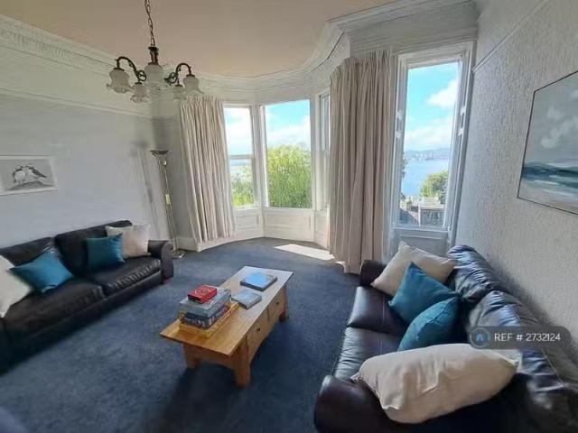 2 bedroom flat for rent in Wellgate Street, Newport On Tay, DD6