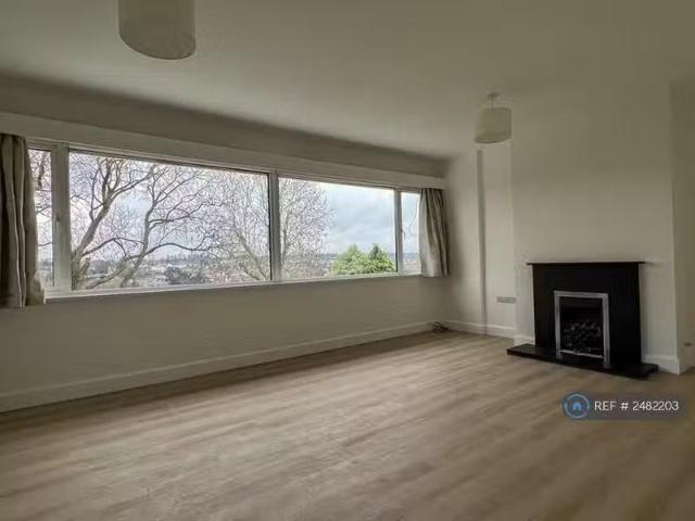 2 bedroom flat for rent in Westover Road, Bristol, BS9