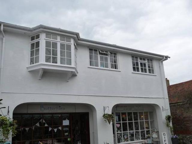 2 bedroom flat for rent in Wheatsheaf LaneYarmouthPO41