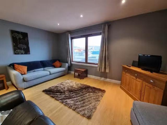 2 bedroom flat for rent in Auchmill Road, Bucksburn, Aberdeen.
