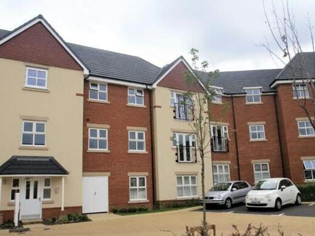 2 Bedroom Flat For Rent In Augusta Park, Andover
