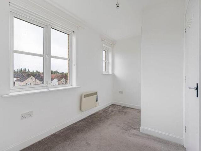 2 bedroom flat for rent in Beaconsfield Road, Bexley, DA5