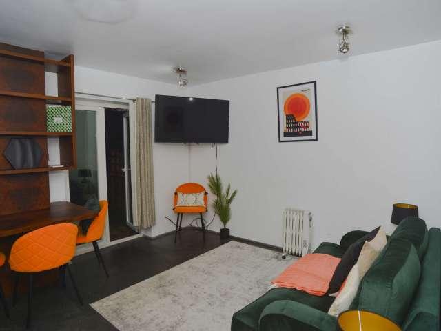 2 bedroom flat for rent in Bethnal Green, London