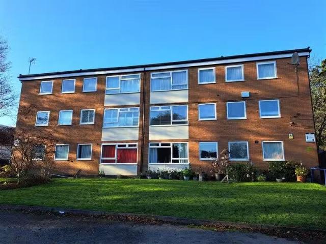 2 bedroom flat for rent in Boldmere Road, Boldmere, Sutton Col.