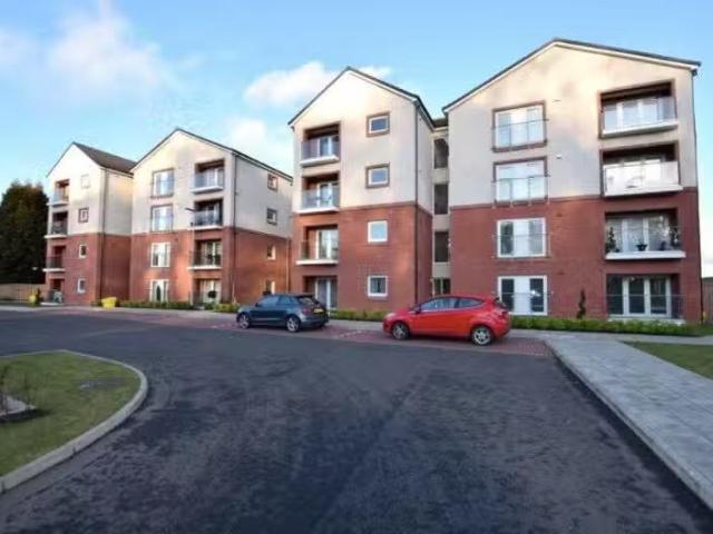 2 bedroom flat for rent in Bothwell Mews, Bothwell Road, Uddin.