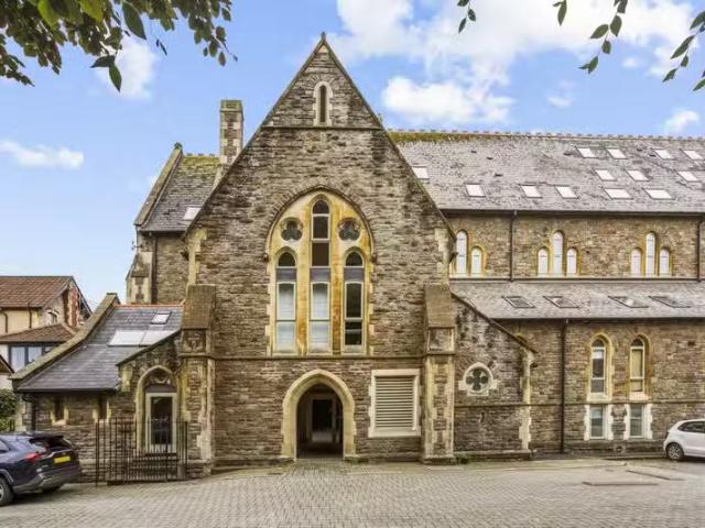 2 bedroom flat for rent in Chandos, Woodfield Road, BS6