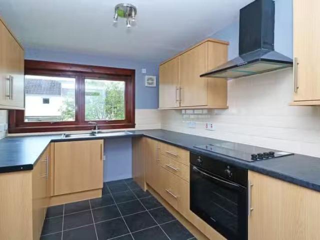 2 bedroom flat for rent in Charles Avenue, Arbroath, DD11