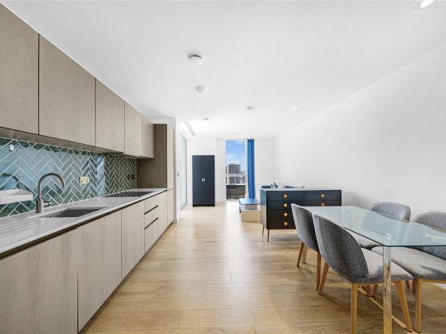2 Bedroom Flat for rent in City Road, EC1V