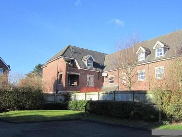 2 Bedroom Flat For Rent In Congleton