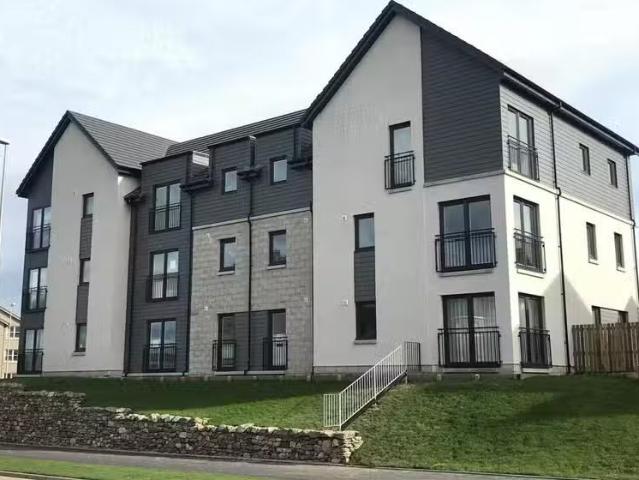 2 bedroom flat for rent in Clark Avenue, Banchory, Aberdeenshi.