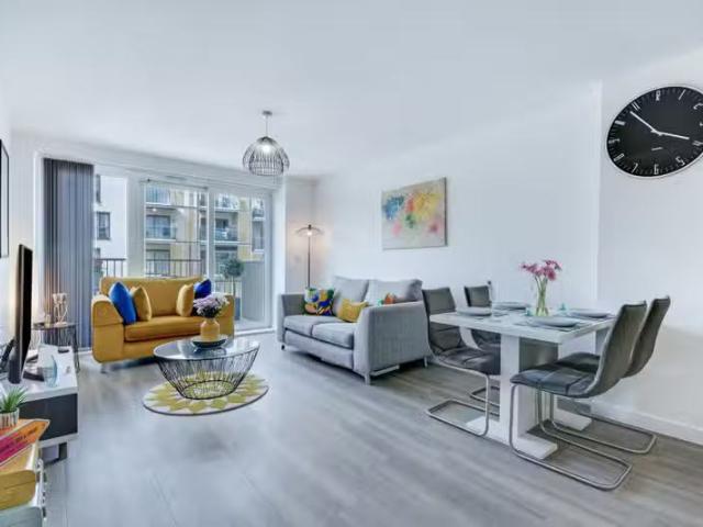 2 bedroom flat for rent in Cunard Square, Chelmsford, CM1