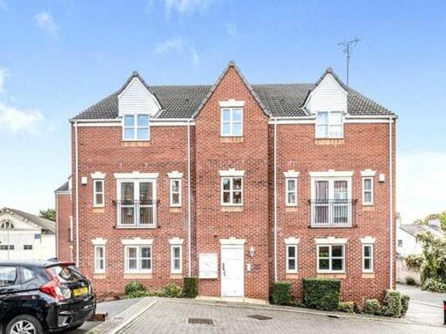 2 Bedroom Flat For Rent In Doncaster, South Yorkshire