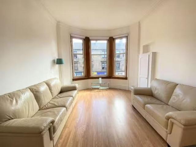 2 bedroom flat for rent in Duke Street, Dennistoun, Glasgow, G31