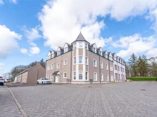 2 bedroom flat for rent in Firhill Square, Ellon, AB41