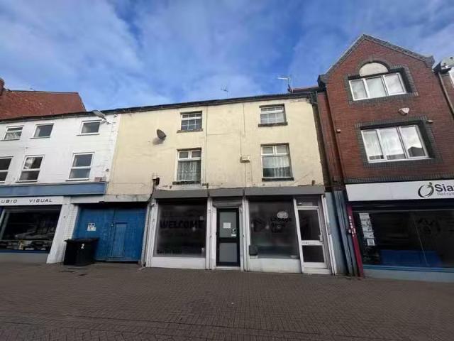2 bedroom flat for rent in Flat, Abbey Street, Town Centre, CV11