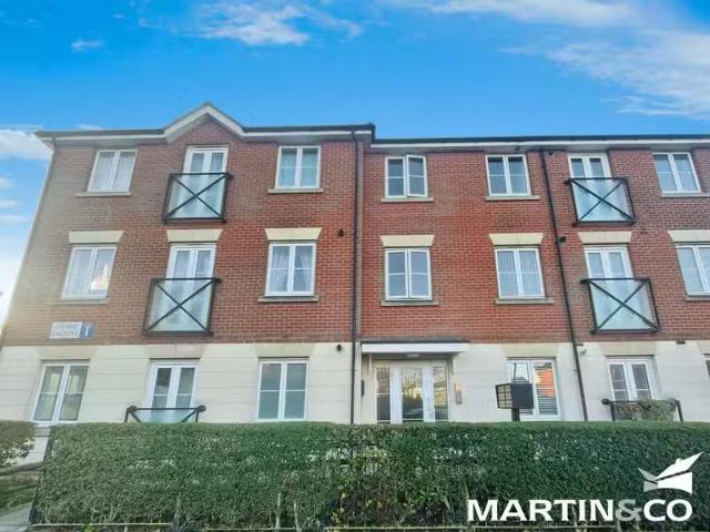 2 bedroom flat for rent in Gerard Gardens, Chelmsford, CM2
