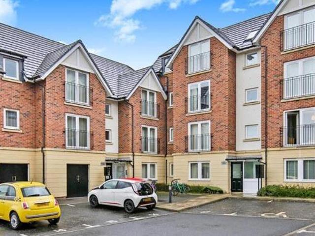 2 Bedroom Flat For Rent In Gilesgate, Durham