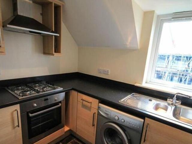 2 Bedroom Flat For Rent In Gilesgate, Durham