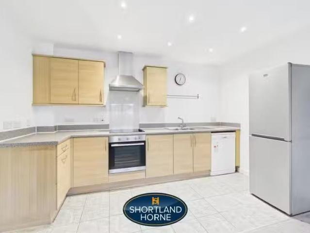 2 bedroom flat for rent in Gramercy Park, Bannerbrook, Coventr.