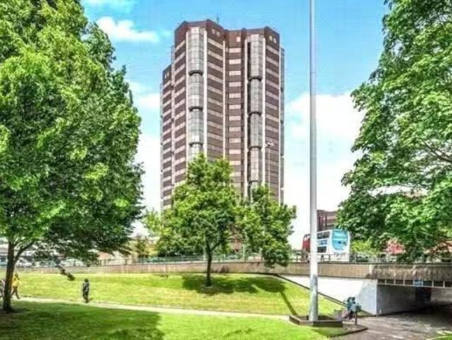 2 bedroom flat for rent in Hagley Road, Birmingham, West Midla.