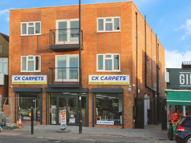 2 Bedroom Flat for rent in High Street, Langley