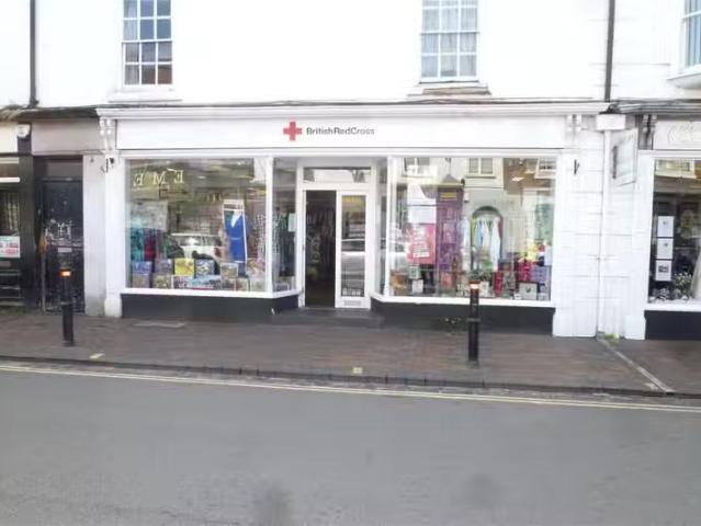 2 bedroom flat for rent in High Street, Stourport on Severn, W.