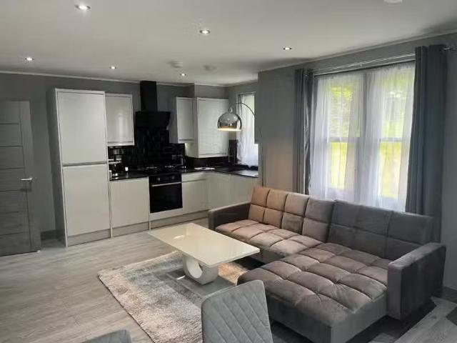 2 bedroom flat for rent in Kirkton House, Westhill, AB32