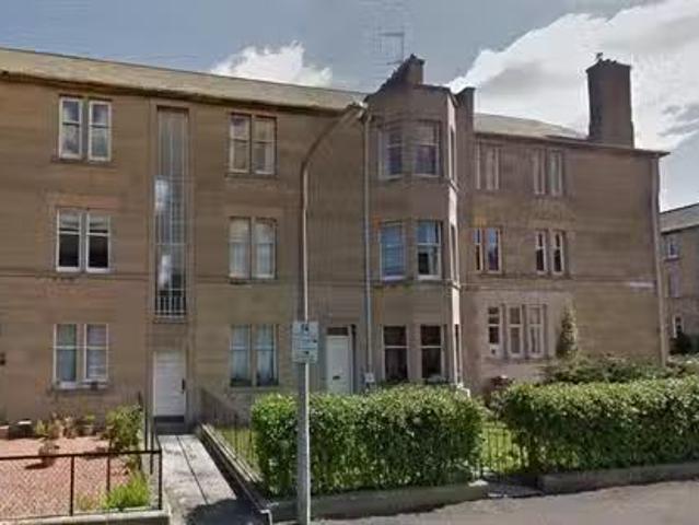 2 bedroom flat for rent in Learmonth Avenue, Stockbridge, Edin.
