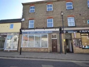 2 bedroom flat for rent in Main Street, Littleport, CB6