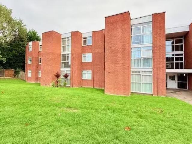 2 bedroom flat for rent in Monks Kirby Road, Sutton Coldfield.