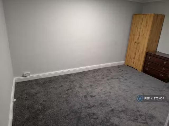 2 bedroom flat for rent in Moulsham Street, Chelmsford, CM2