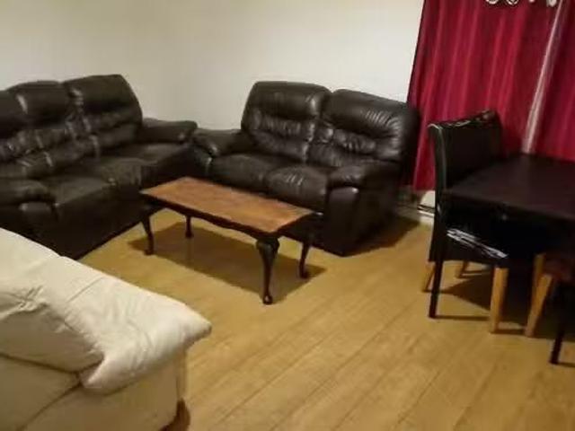 2 bedroom flat for rent in Newport Road, Cardiff City, CF3